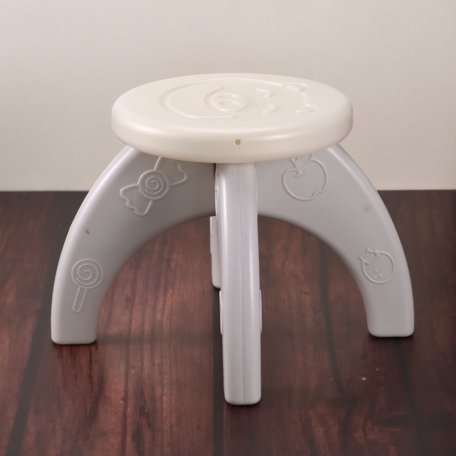 STOOL